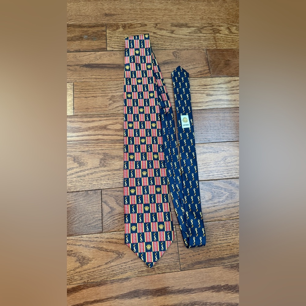 Vintage- Versace Navy, Red & Gold Medusa Pattern Silk Tie